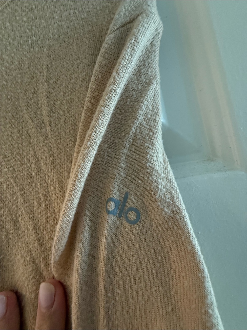 ALO Yoga Beige Crewneck Lightweight Pullover - Picture 3 of 3